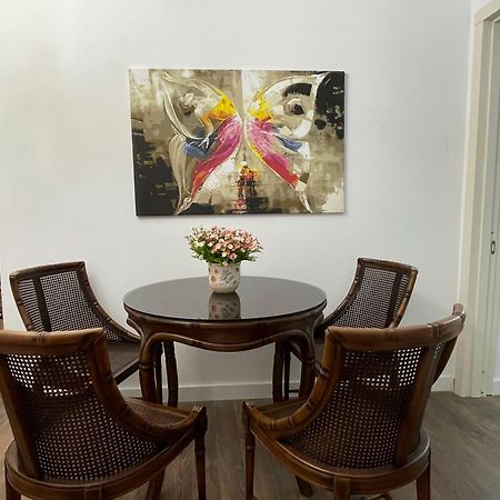 Picasso Apartment Кутаиси Екстериор снимка